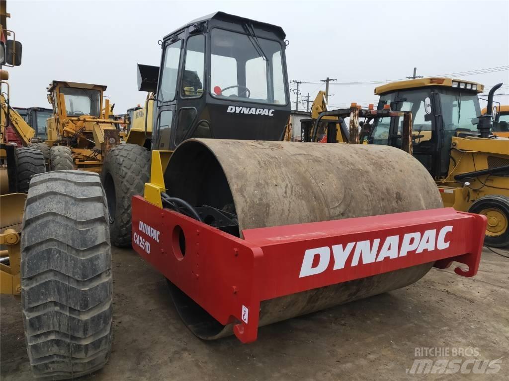 Dynapac CA251D Грунтовые катки