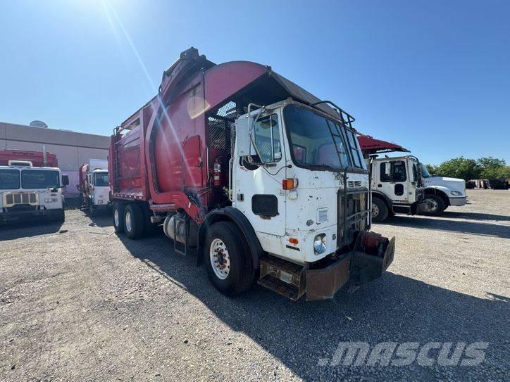 Autocar Front Loader Мусоровозы