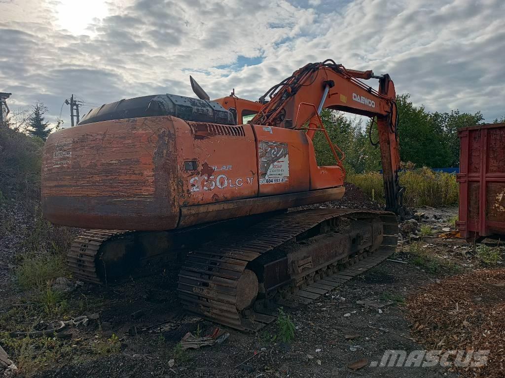 Daewoo S-250 LC-V Гусеничные экскаваторы