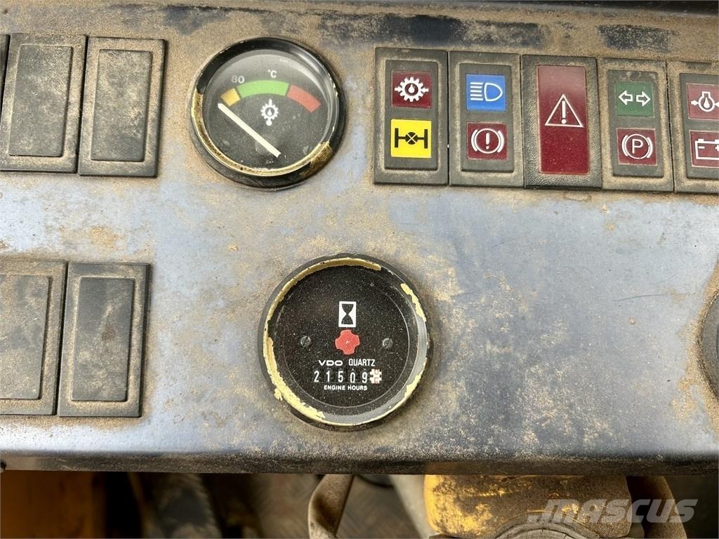 Volvo L 70 Фронтальные погрузчики