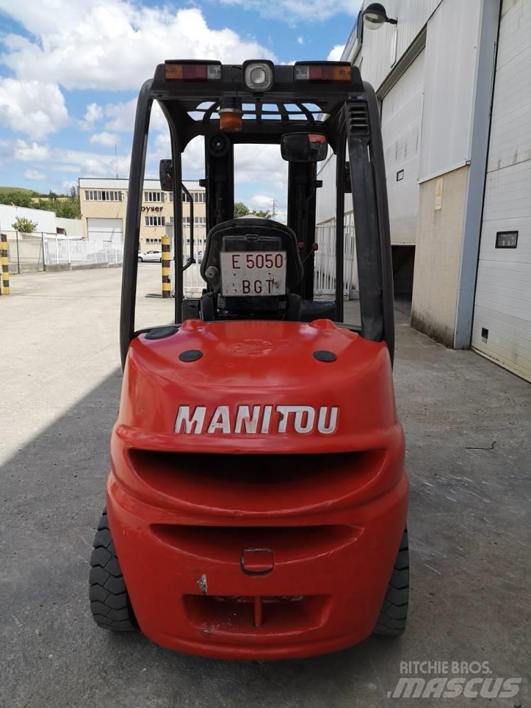 Manitou MI25D Газовые погрузчики