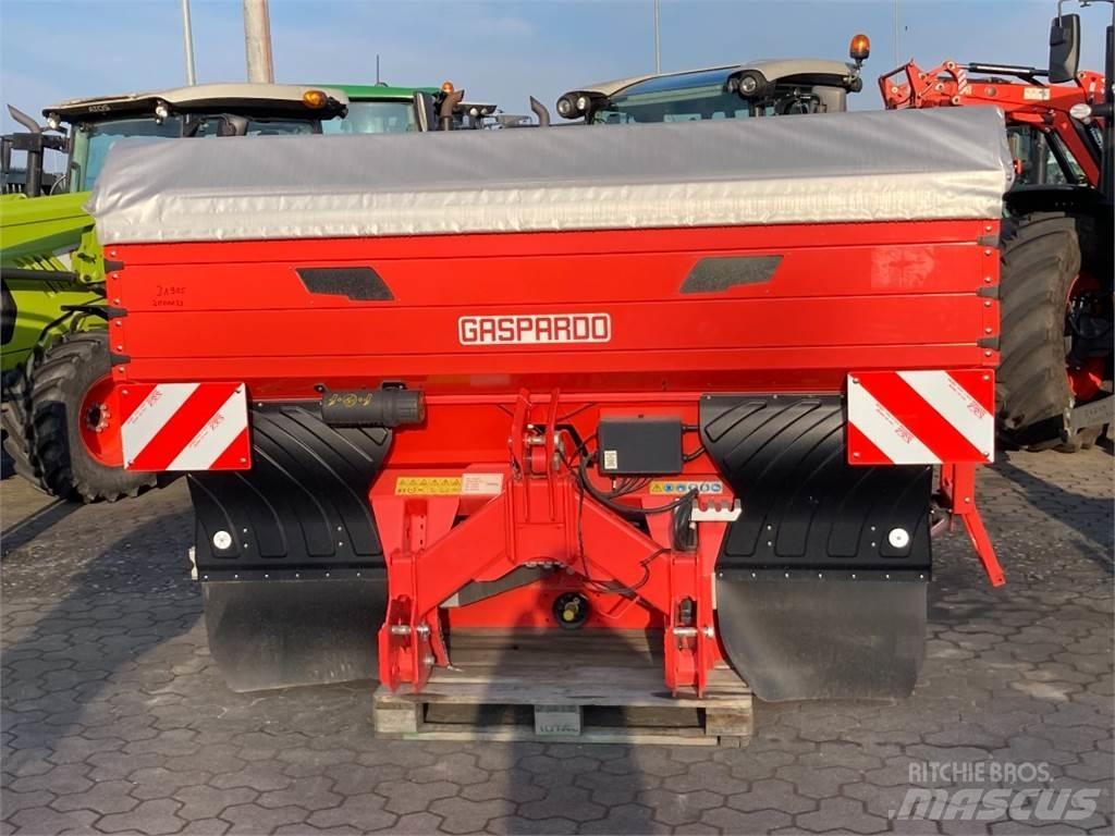 Maschio Primo EW Разбрасыватели минеральных удобрений