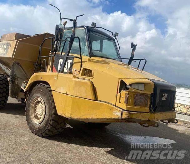 CAT 730C Специальные грузовики
