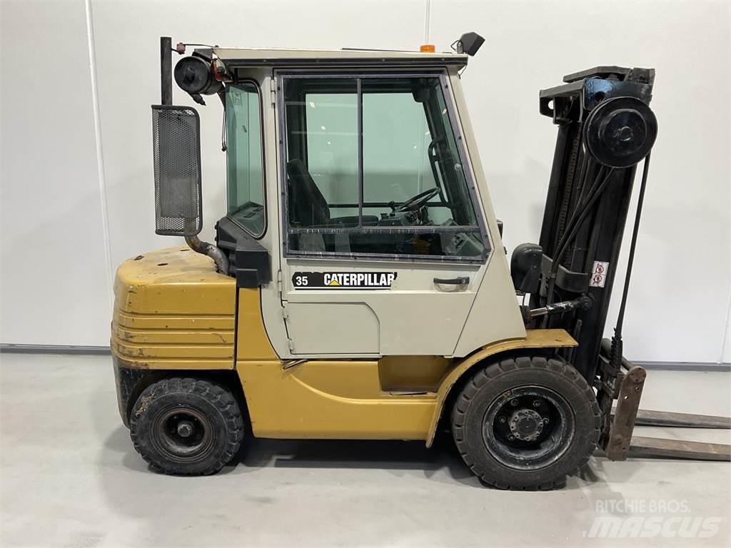 CAT DP35A Дизельные погрузчики
