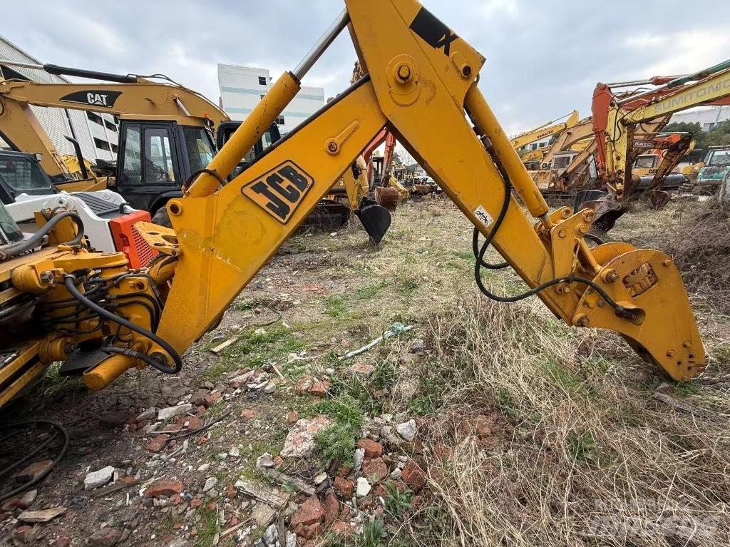 JCB 3 CX Экскаваторы-погрузчики