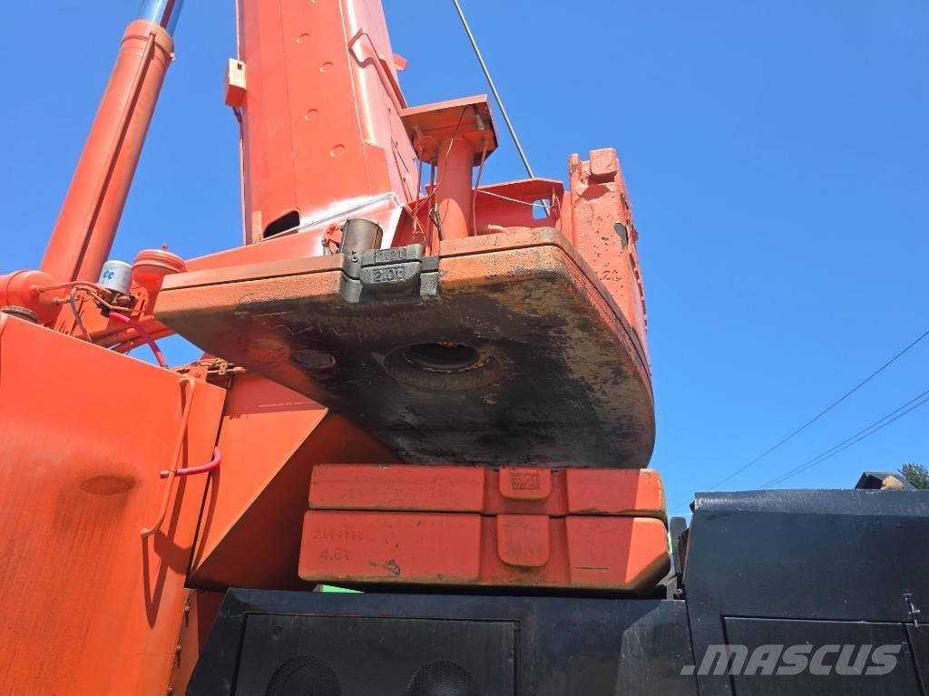 Liebherr LTM 1090-2 Автокраны