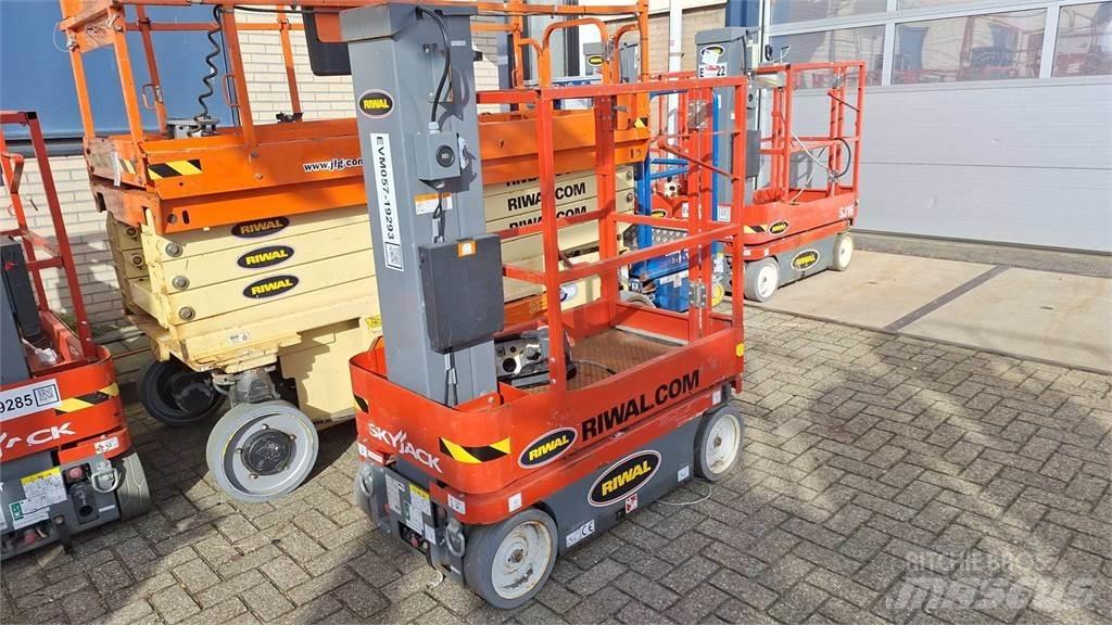 SkyJack SJ12 Разные подъемники и вышки