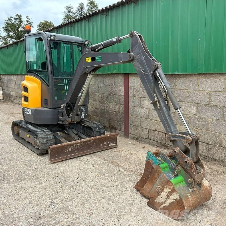 Volvo ECR25D Мини-экскаваторы