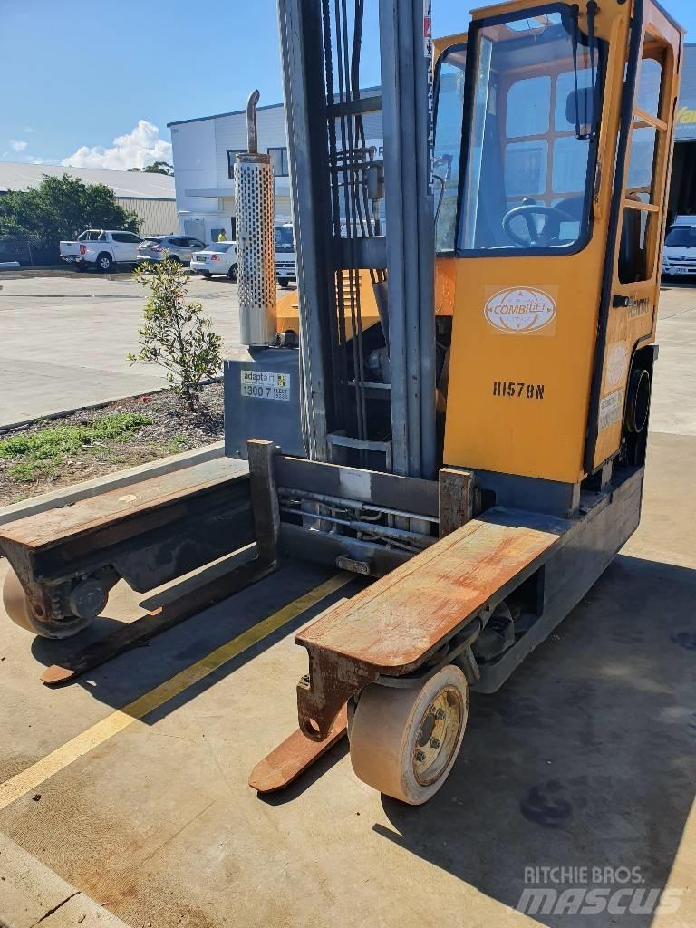 Combilift C3000 Боковые погрузчики
