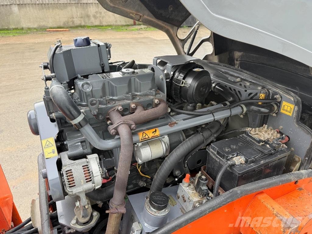 Hamm HD 12 VV Катки тротуарные