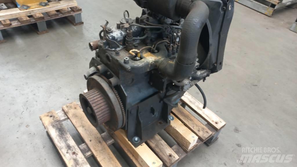 Kubota D850 Двигатели