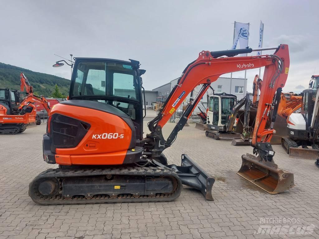 Kubota KX060 | HS03 Мини-экскаваторы
