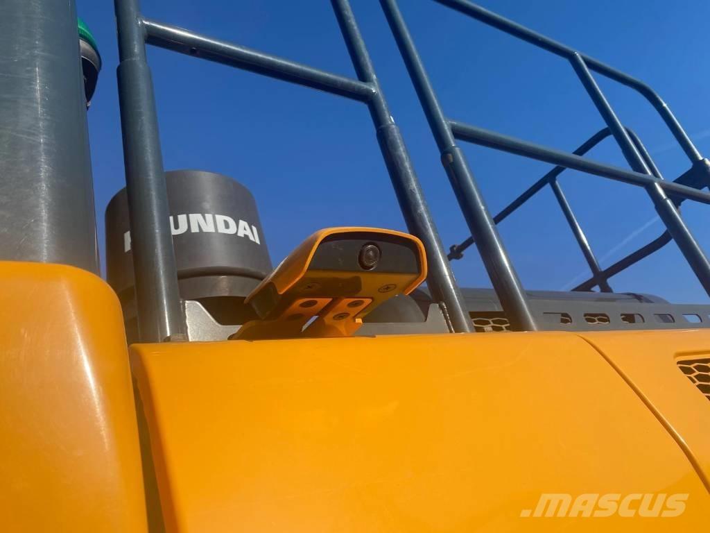 Hyundai HX220L Гусеничные экскаваторы