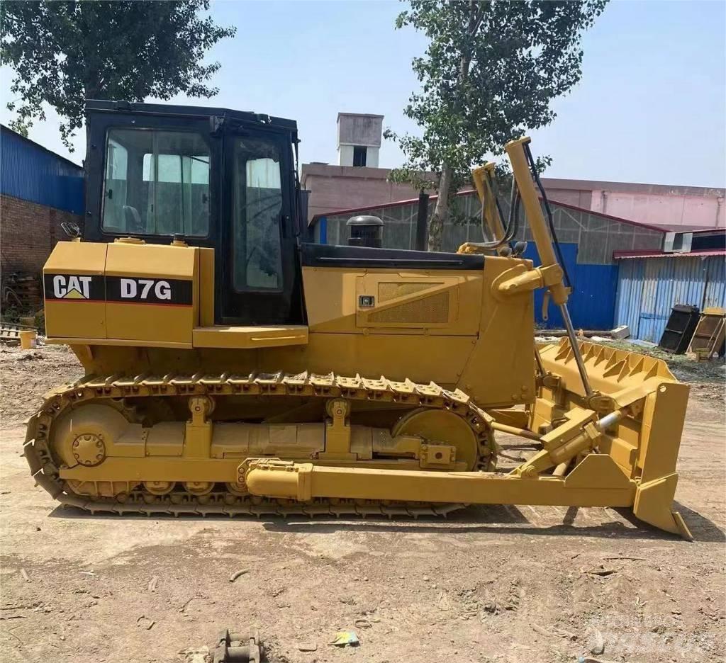 CAT D 7 G Гусеничные бульдозеры