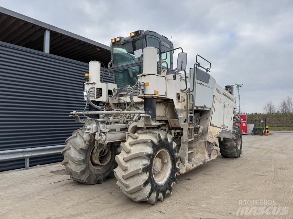 Wirtgen WR 2500S Ресайклеры