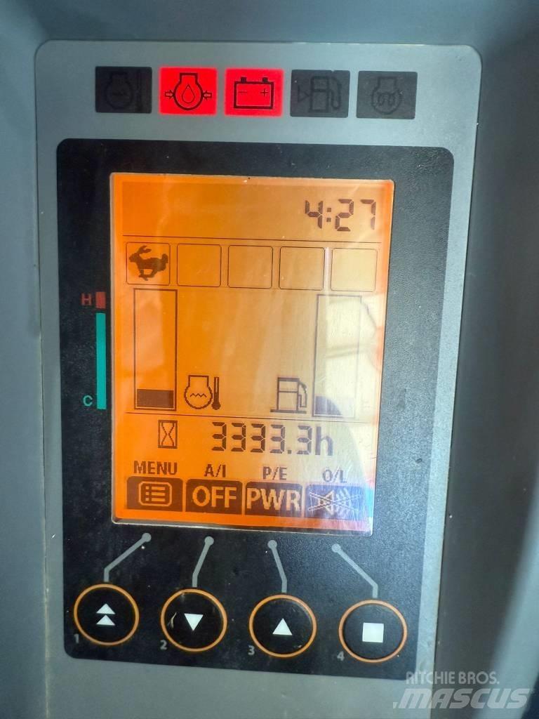 Hitachi ZX 48 U Мини-экскаваторы
