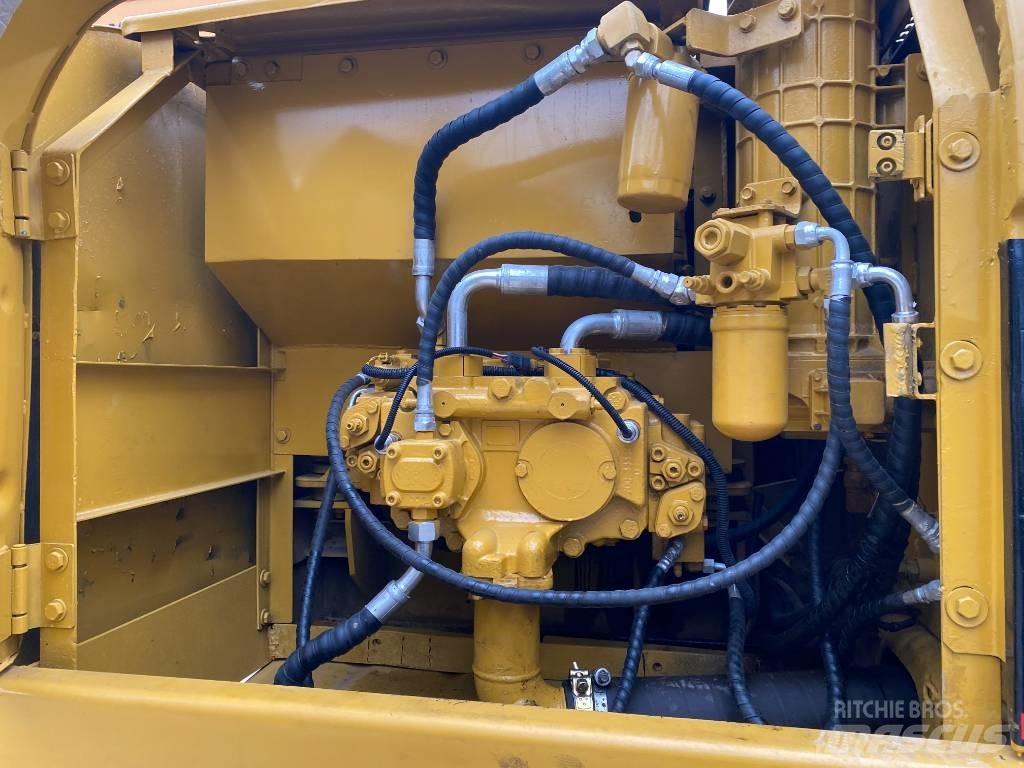 CAT 320 C L Гусеничные экскаваторы