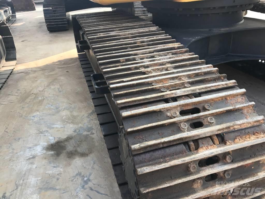 Komatsu PC 200-8N1 Гусеничные экскаваторы
