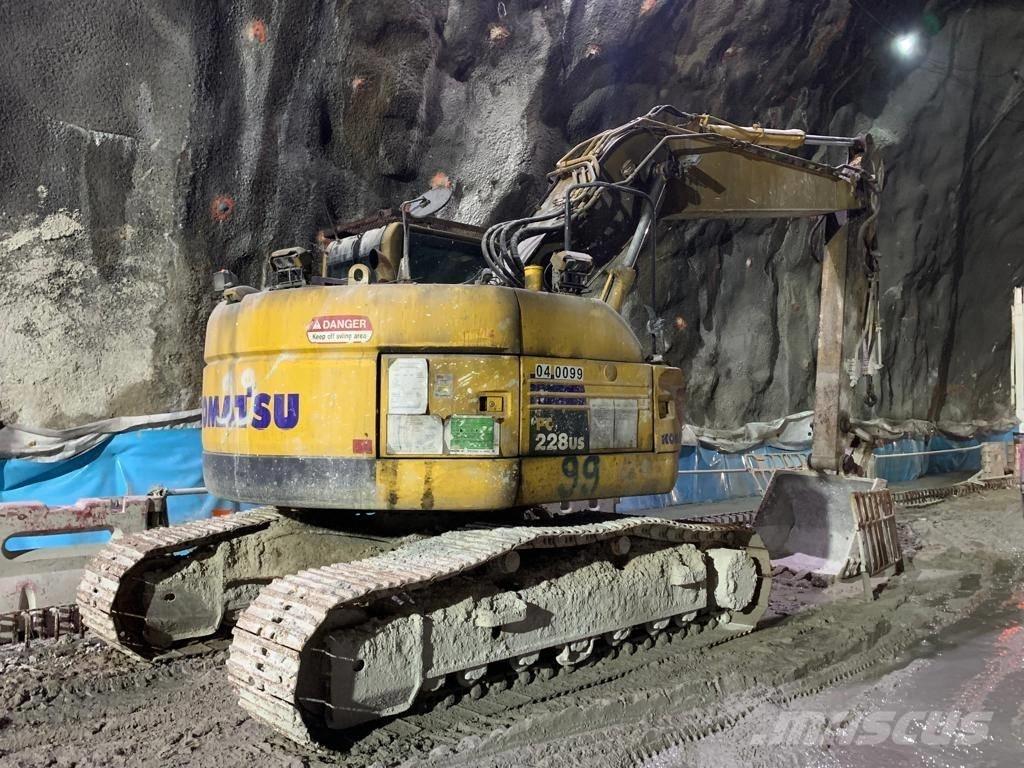 Komatsu PC228US-8 Строительная техника - Другие