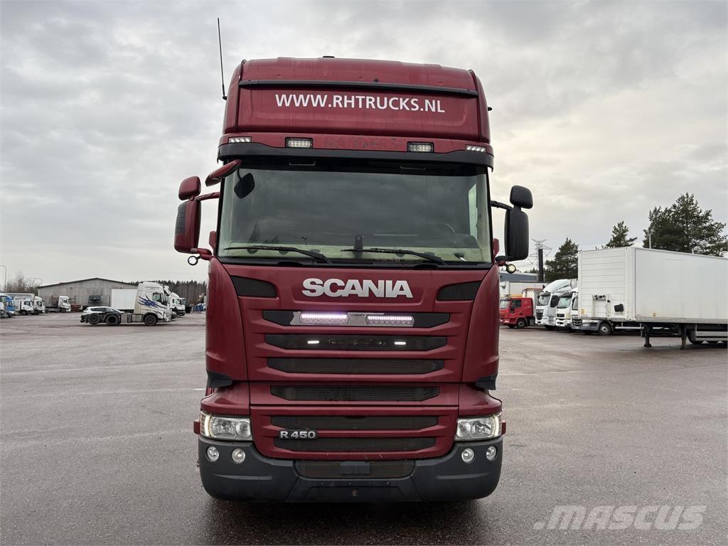 Scania R450 8x2/4 Шасси с кабиной