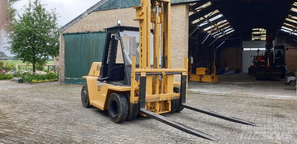 CAT 12000 KG Дизельные погрузчики
