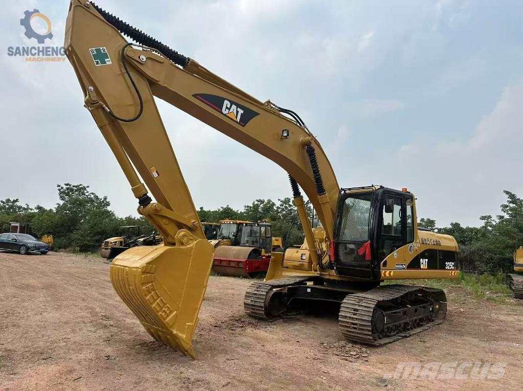 CAT 325 CL Гусеничные экскаваторы