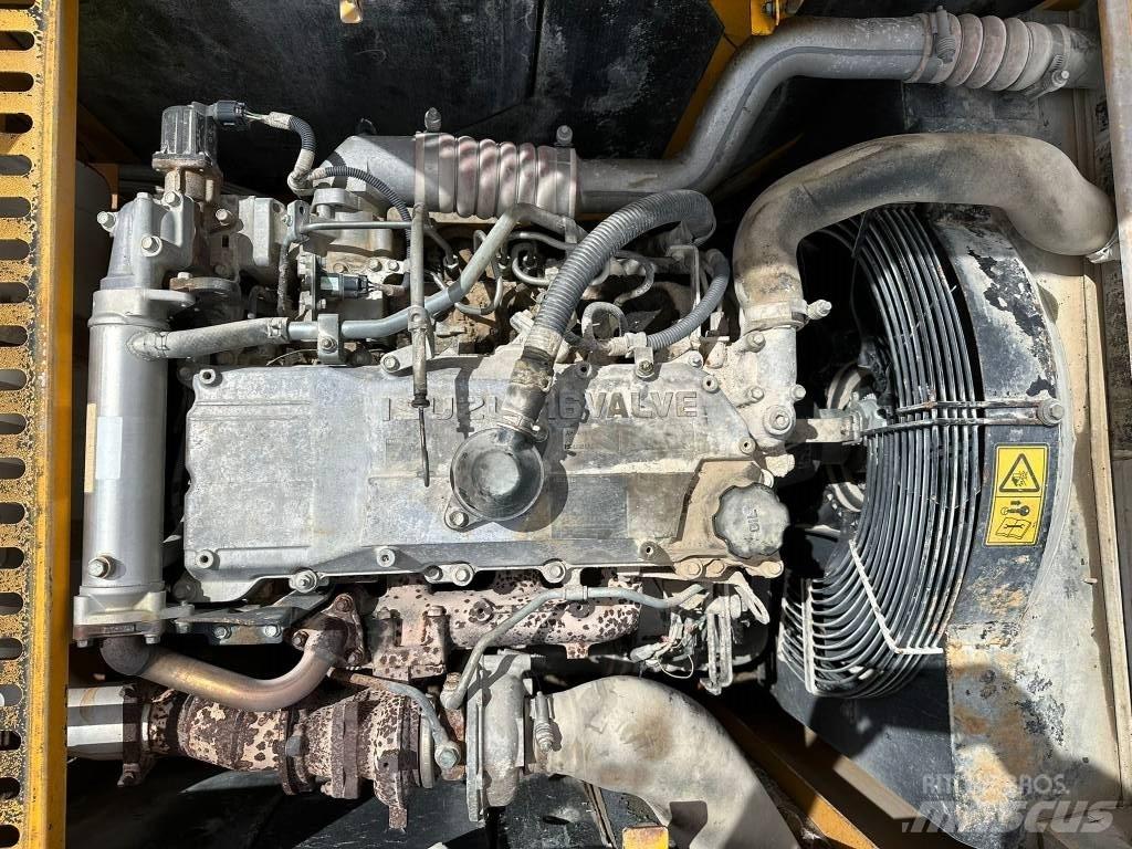 JCB JS 240 N LC Гусеничные экскаваторы