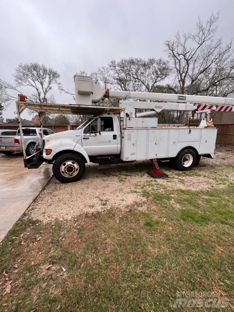 Ford F 750 Автовышки