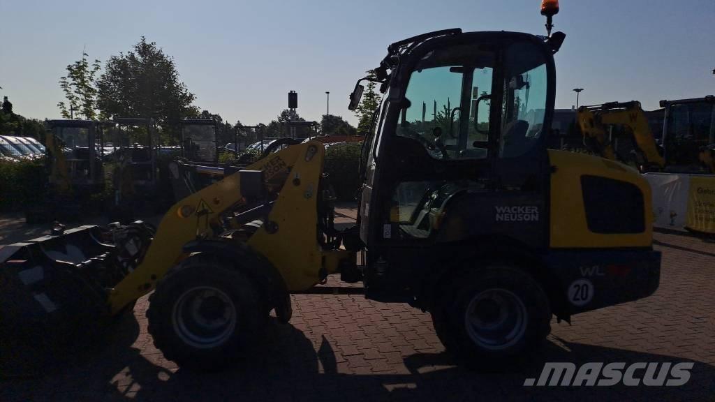 Wacker Neuson WL32 Фронтальные погрузчики