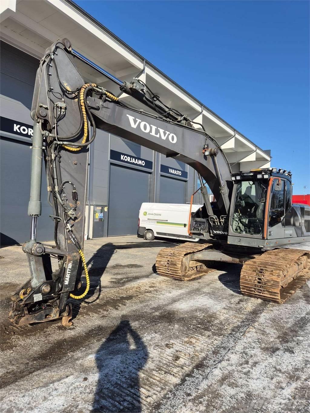 Volvo EC220EL Гусеничные экскаваторы