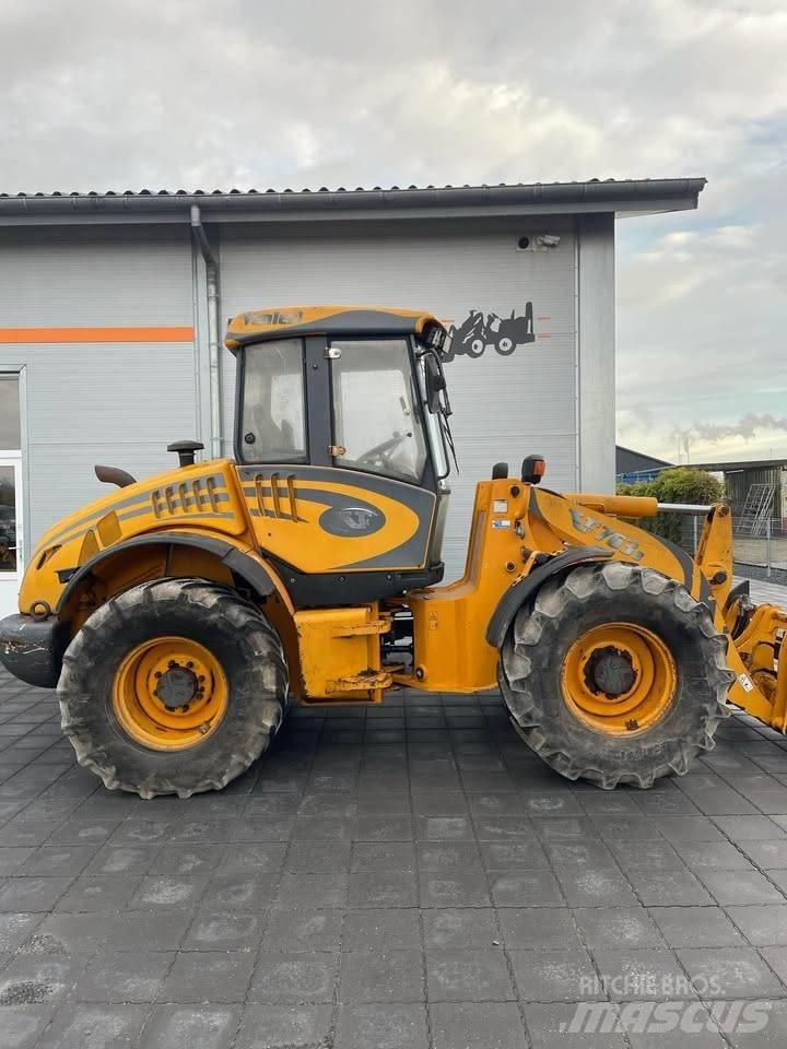 Venieri V763B Фронтальные погрузчики