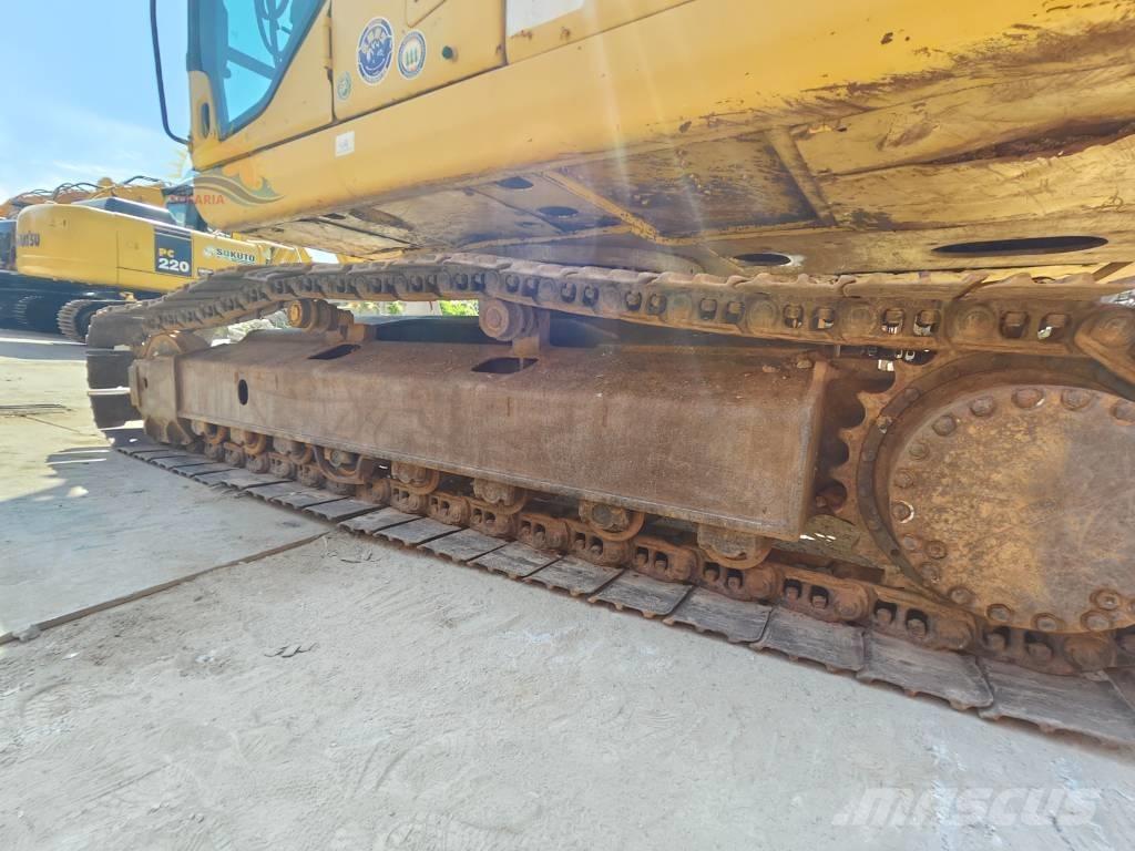 Komatsu PC 240 LC-7 Гусеничные экскаваторы