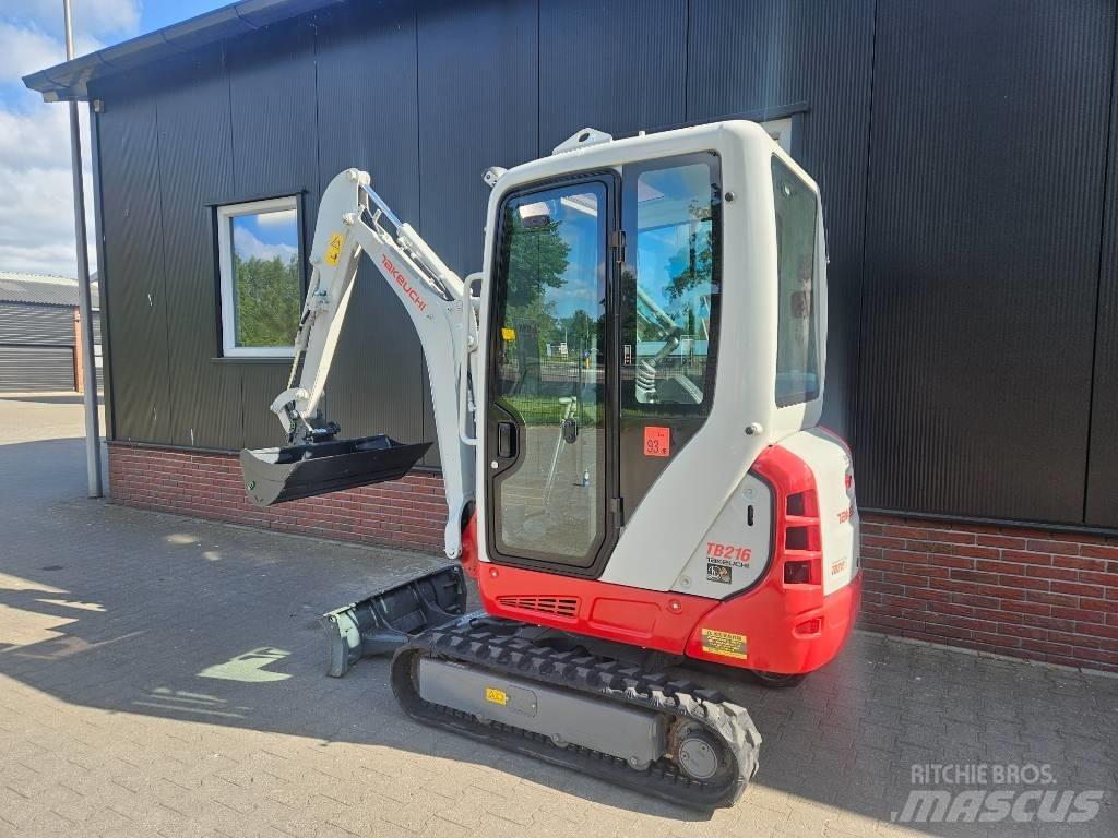 Takeuchi TB 216 Мини-экскаваторы