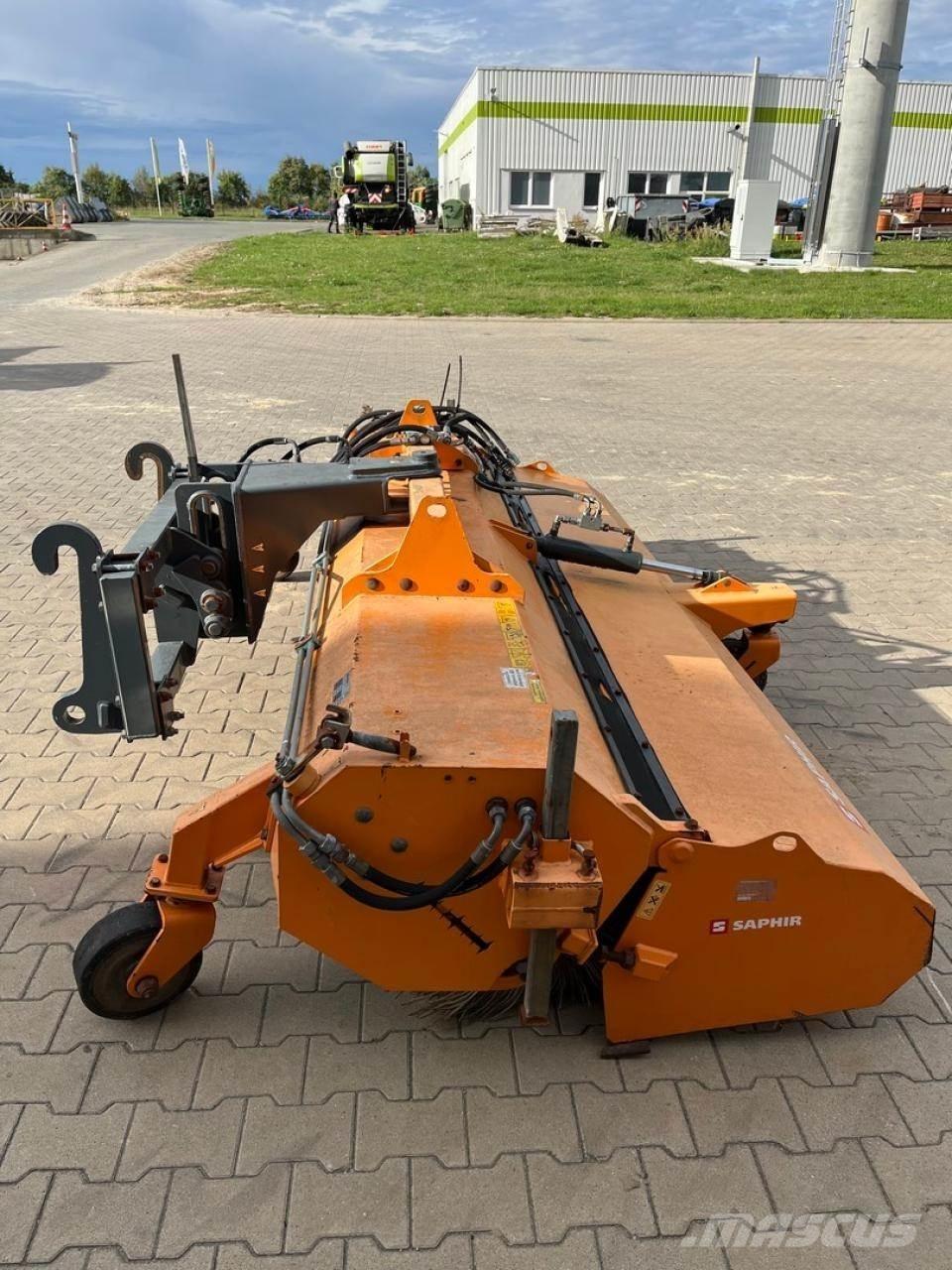 Saphir PKM 29 Вакуумные уборочные машины