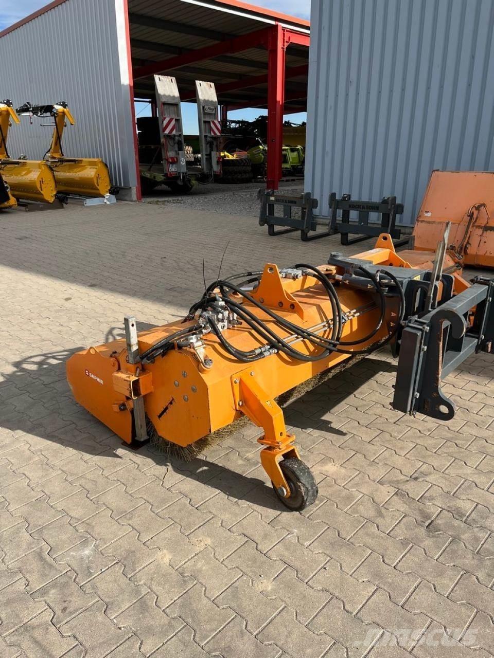 Saphir PKM 29 Вакуумные уборочные машины
