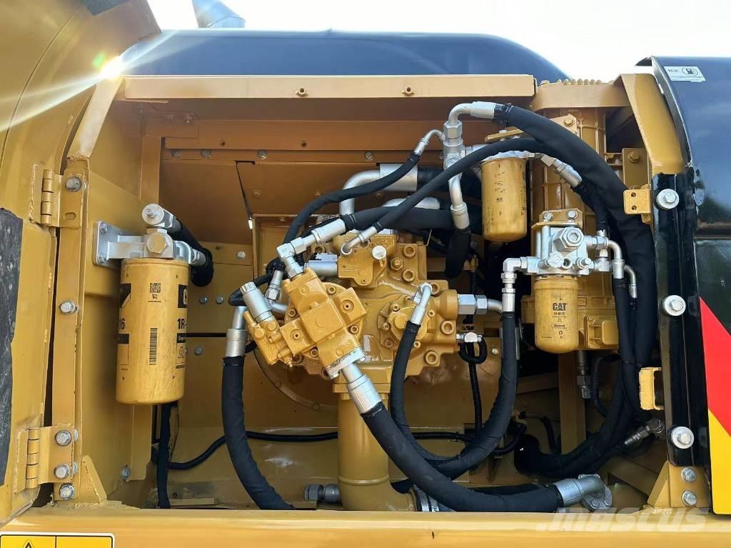 CAT 330 D L Гусеничные экскаваторы