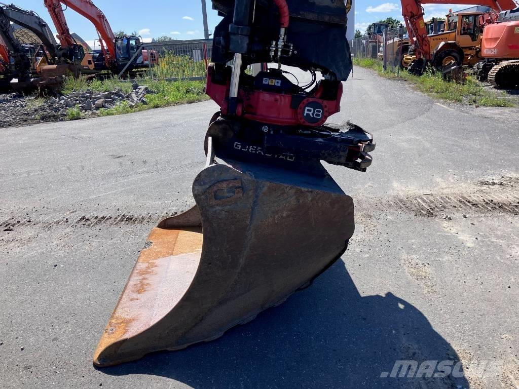 Hitachi ZX 300 LC-6 Гусеничные экскаваторы