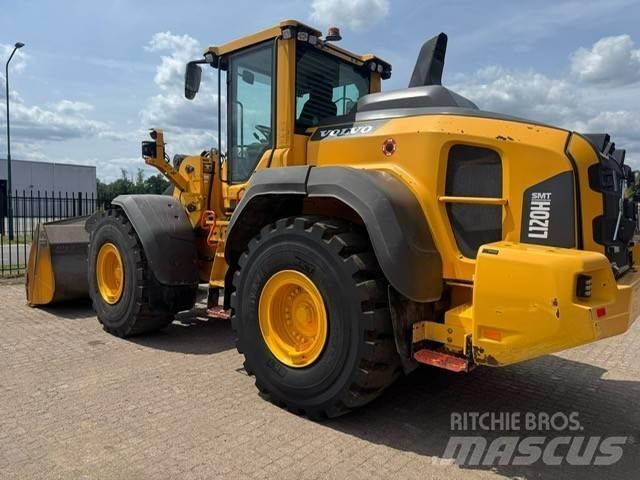 Volvo L 120 H Фронтальные погрузчики