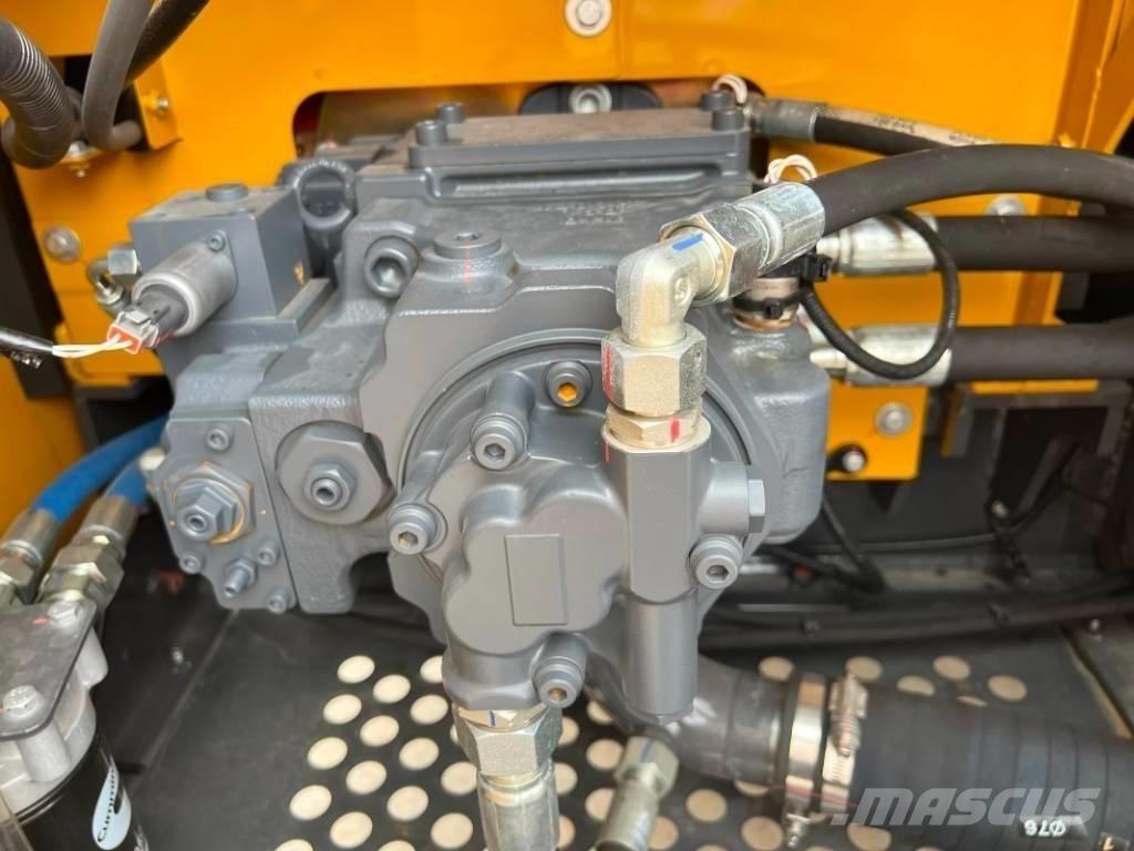 XCMG XE135GA Гусеничные экскаваторы