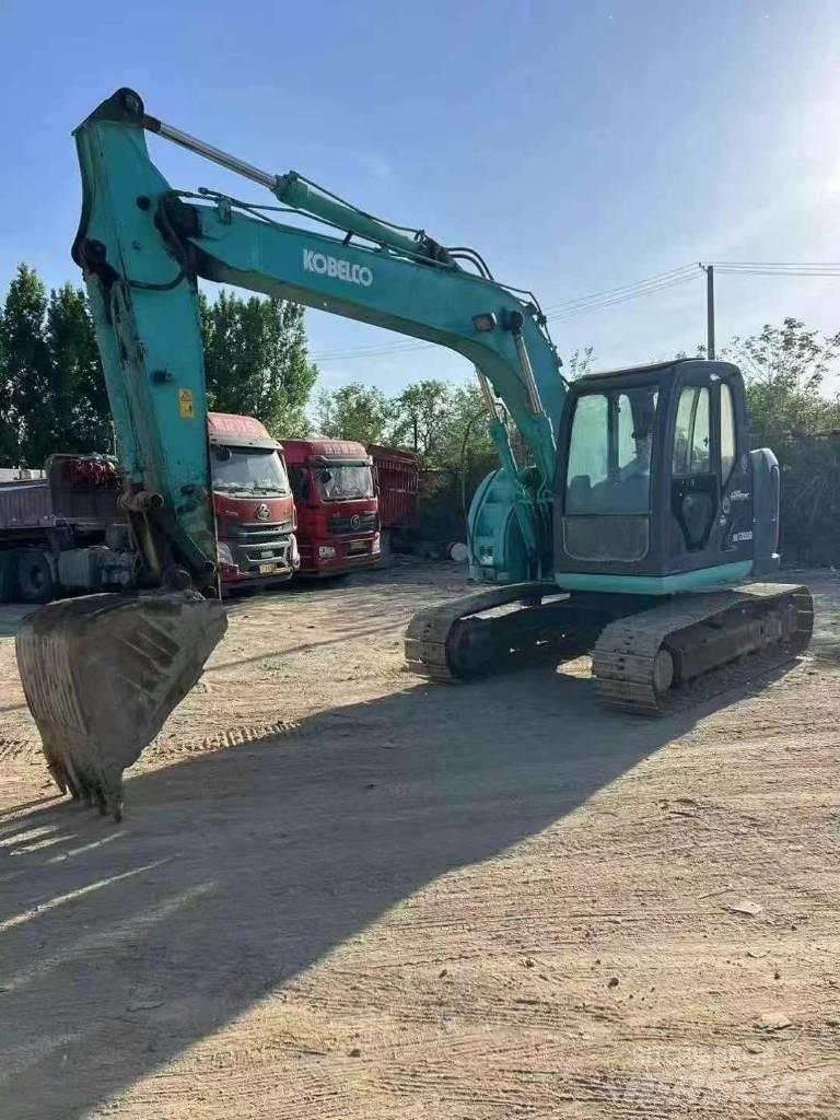 Kobelco SK135 Гусеничные экскаваторы