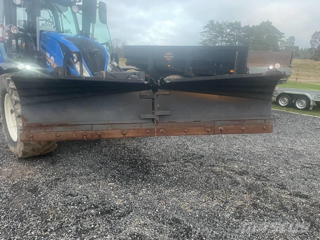 XYZ Snöblad Снежные отвалы и плуги