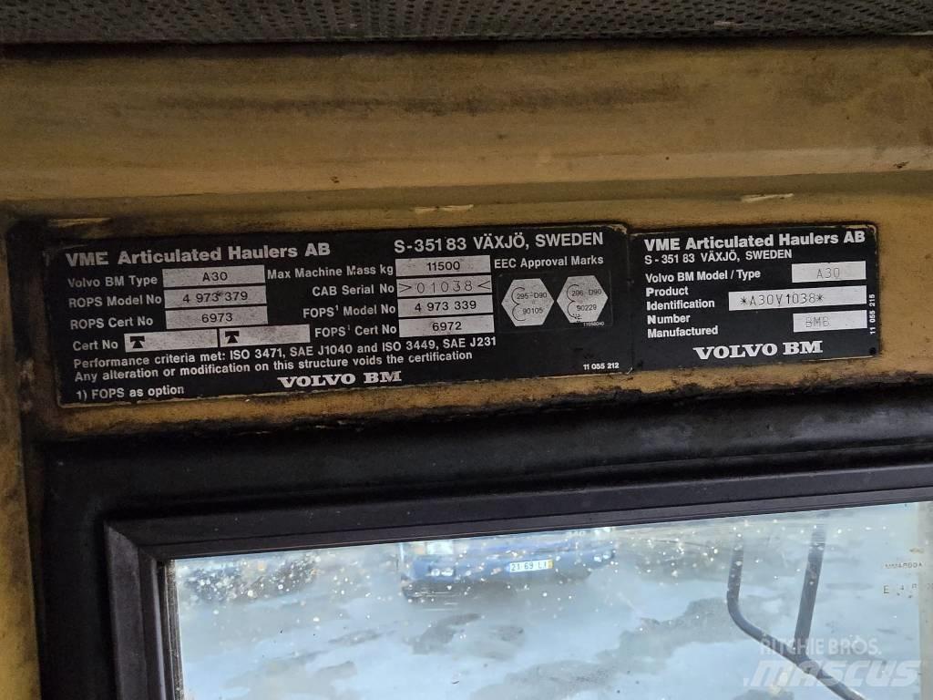 Volvo BM A30 Шарнирно-сочленённые самосвалы