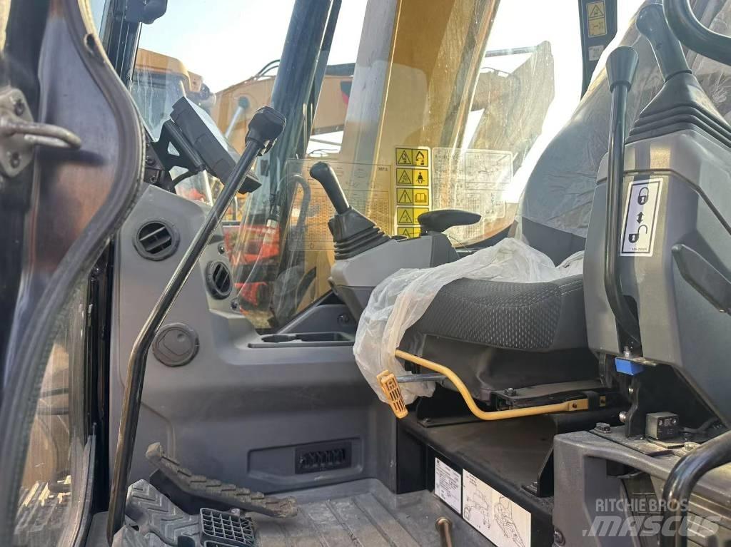 CAT 307.5 Мини-экскаваторы
