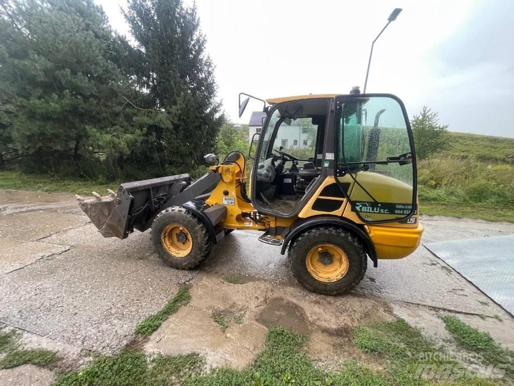 Volvo L 25 Фронтальные погрузчики
