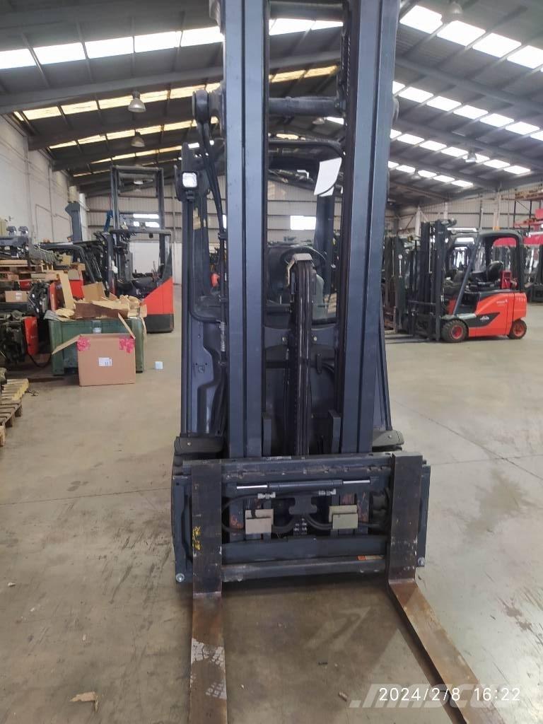 Linde E30/600 Электропогрузчики