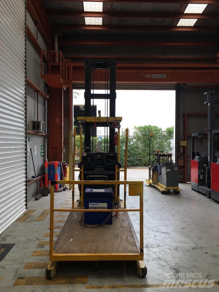 Hyster R30XMF2 Высотные комплектовщики