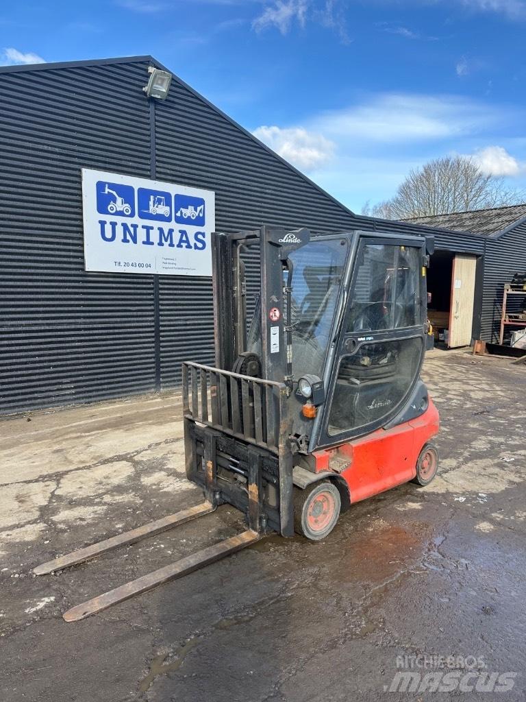 Linde E18 Электропогрузчики