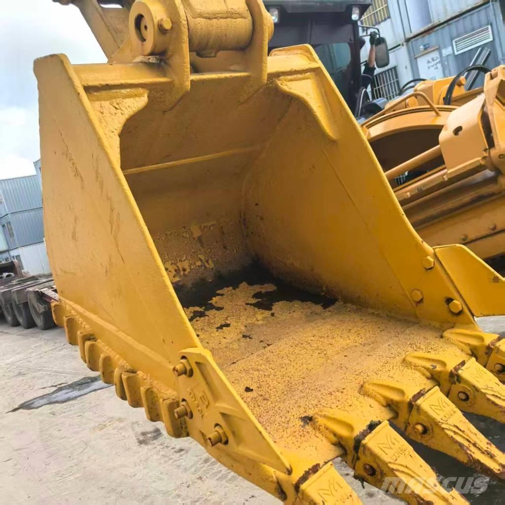 Komatsu PC 55 MR-3 Гусеничные экскаваторы