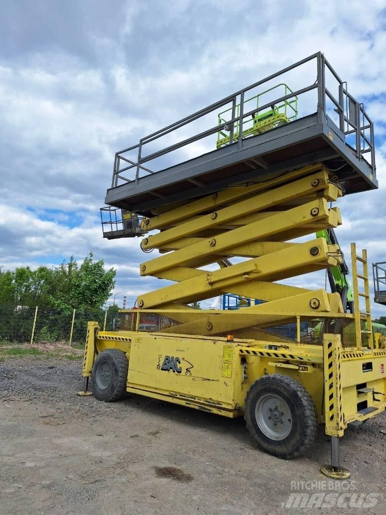 Liftlux SL-205-25D Ножничные подъемники