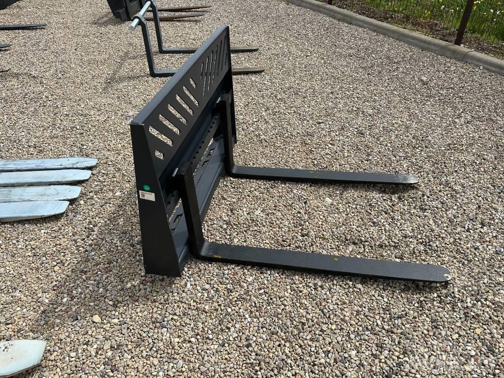 Bobcat Pallet forks Паллетные вилы для фронтальных погрузчиков
